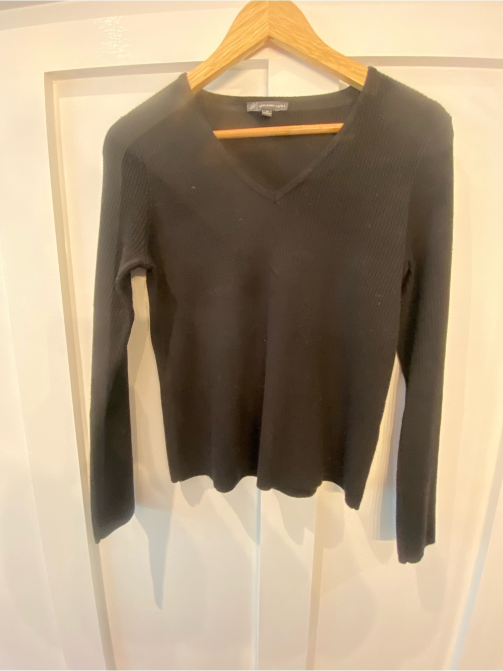Adrianna Papell Black Ribbed V-Neck Long Sleeve Sweater